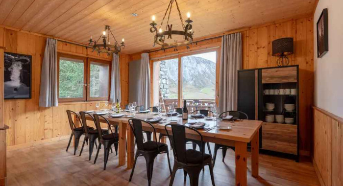 Chalet Les Arolles, Tignes ski chalet, image 5